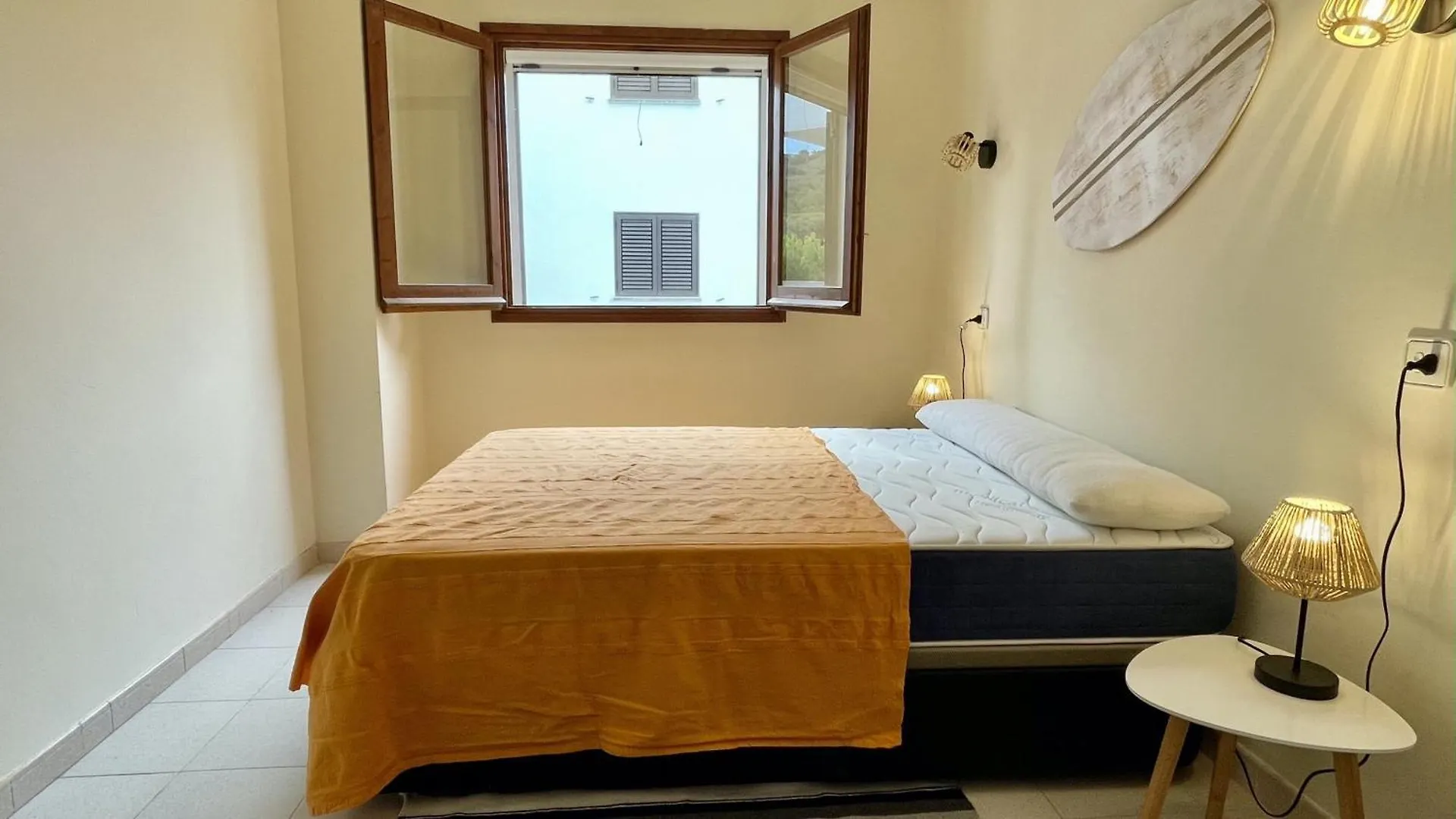 Cala Montgo - Apartamentos L'Escala 0*,  Spain