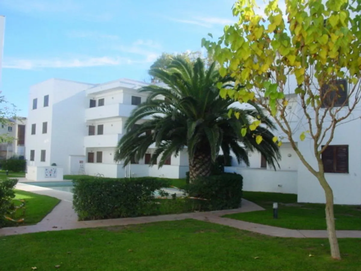 Cala Montgo - Apartamentos L'Escala Spain